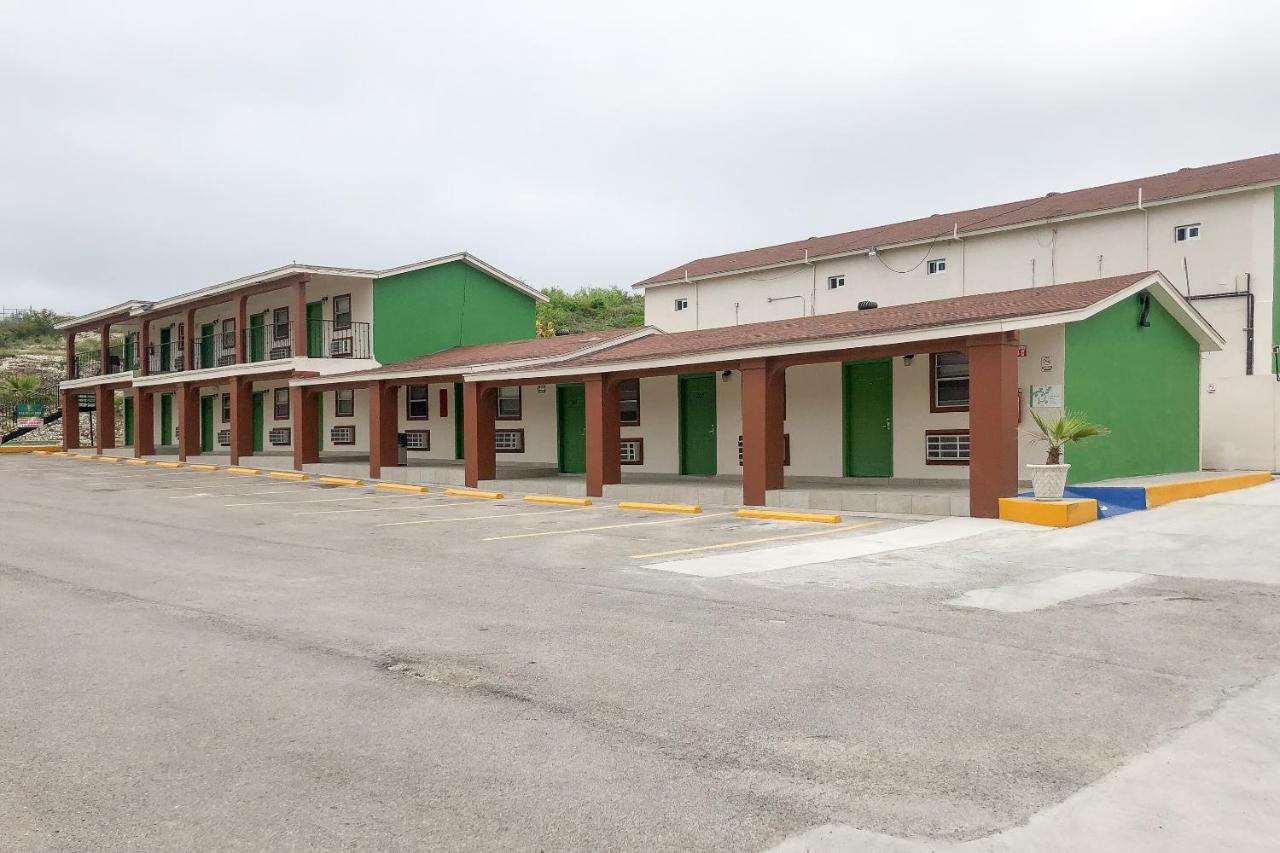 Ciudad Acuña Capital O Palms Hotel, Acuna מראה חיצוני תמונה