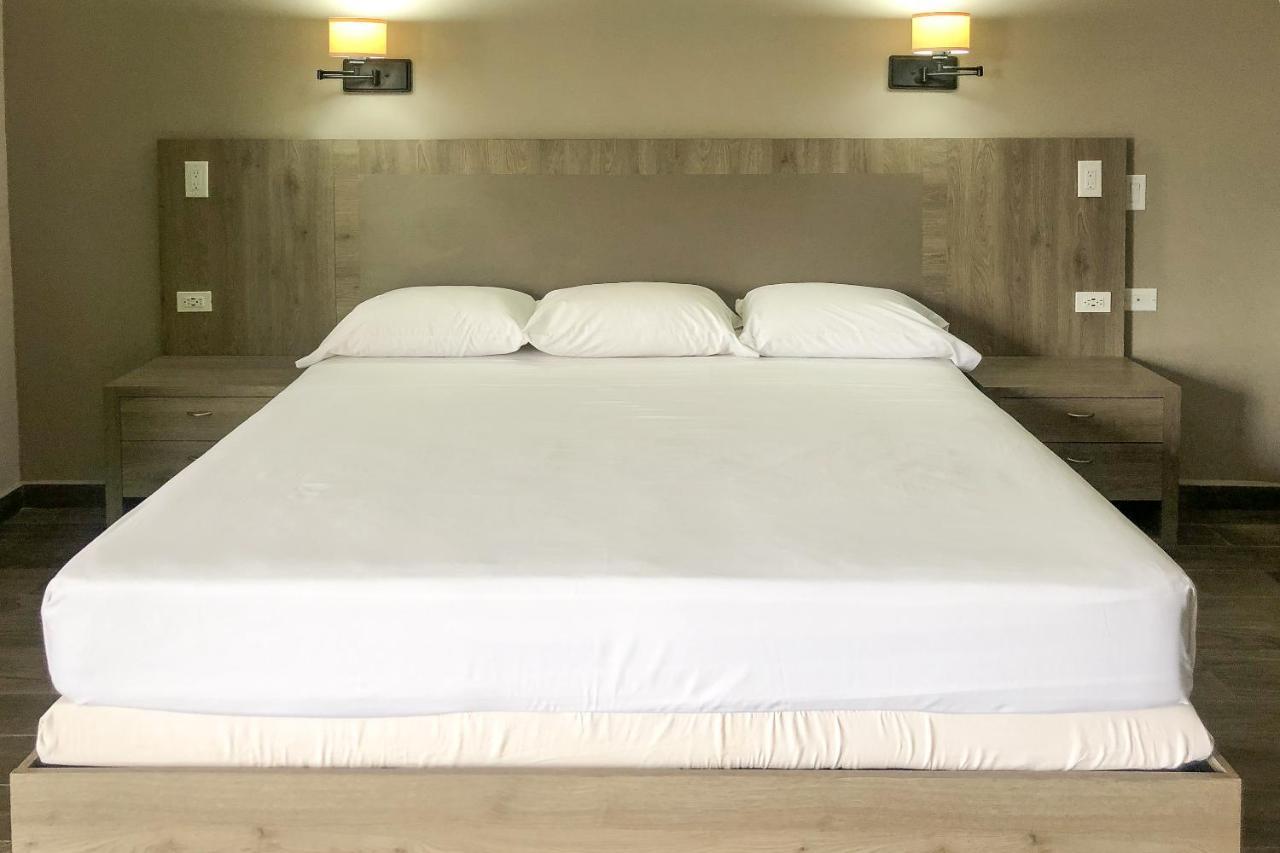 Ciudad Acuña Capital O Palms Hotel, Acuna מראה חיצוני תמונה